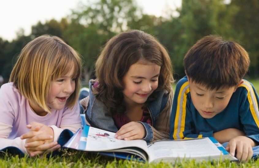 Leitura nas férias: 9 dicas de livros infantis para ler com seu filho