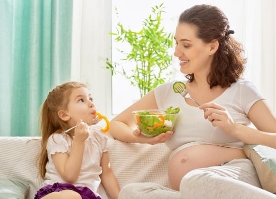 criança com fome